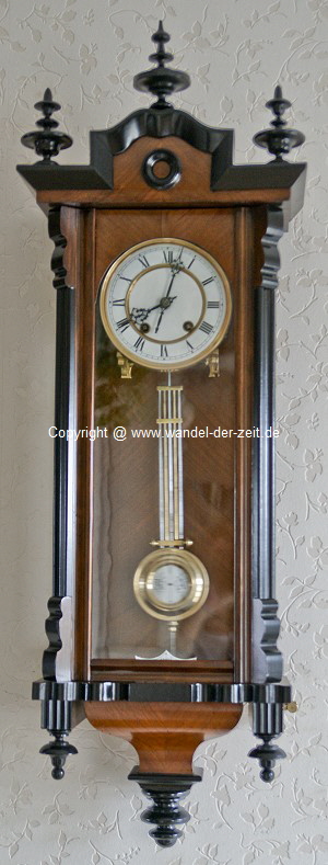 Lenzkirch Louis Philippe Regulator Nussbaum mit Ebonisierungen 01